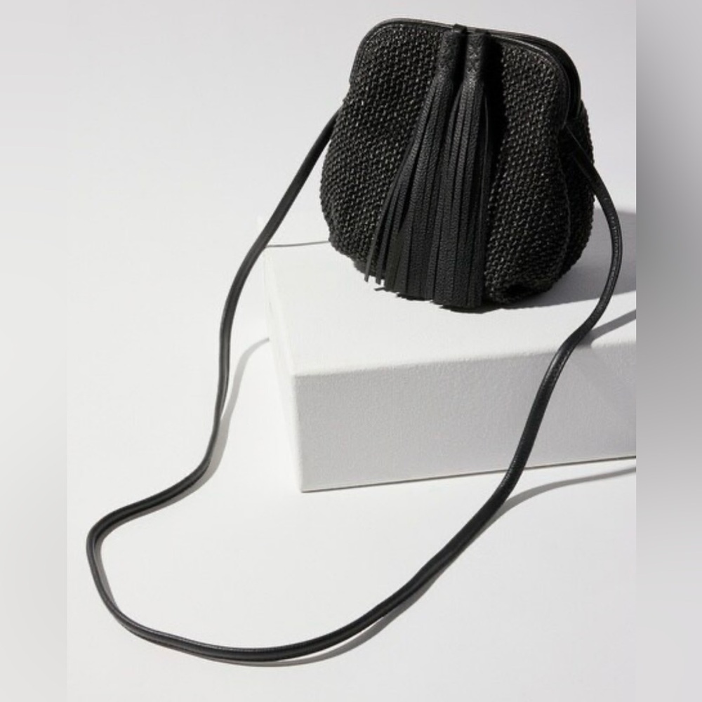 🆕 Chico’s tassel cross body bag in black only